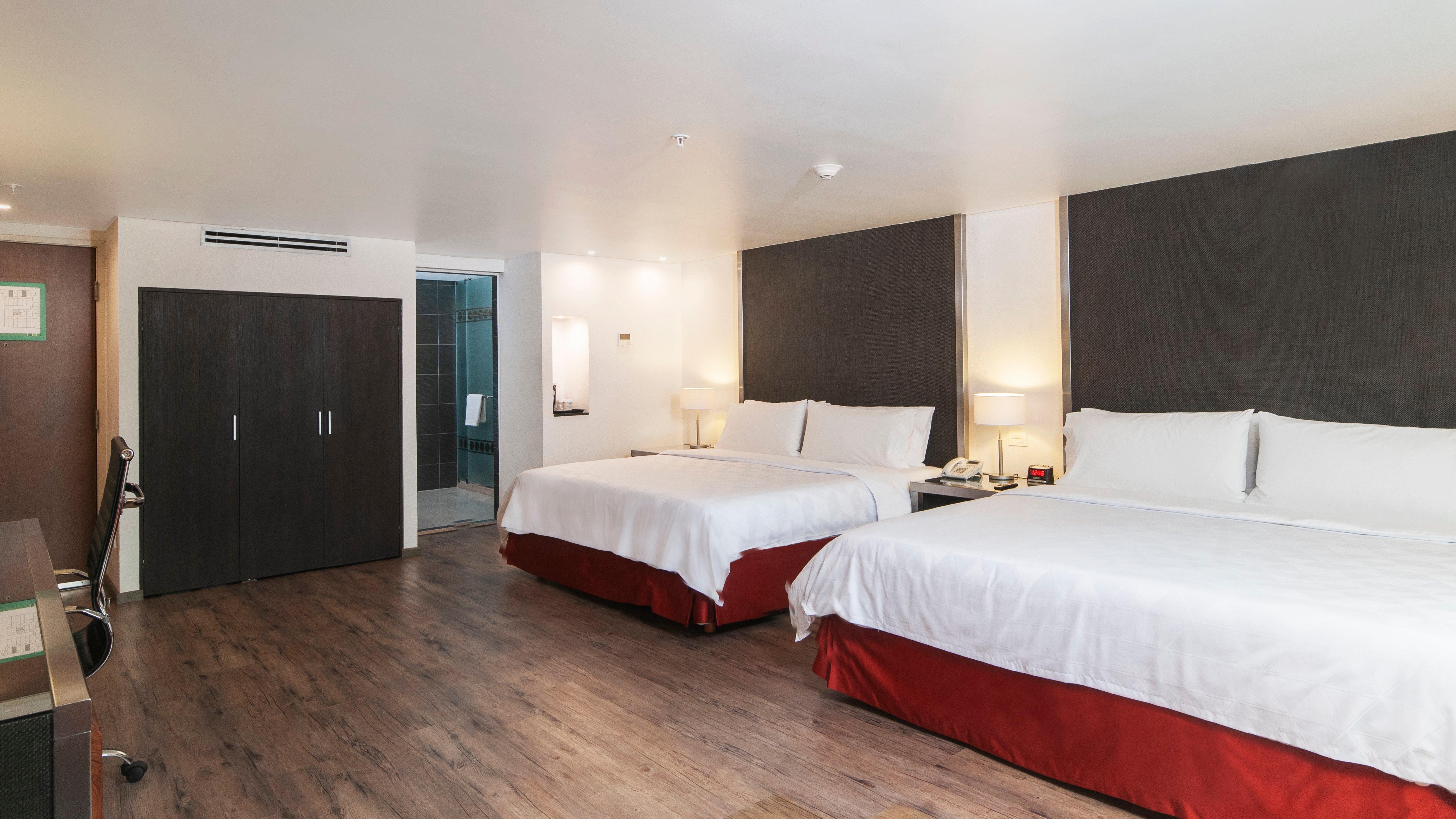 Holiday Inn Buenavista, an IHG Hotel Kota Meksiko Bagian luar foto