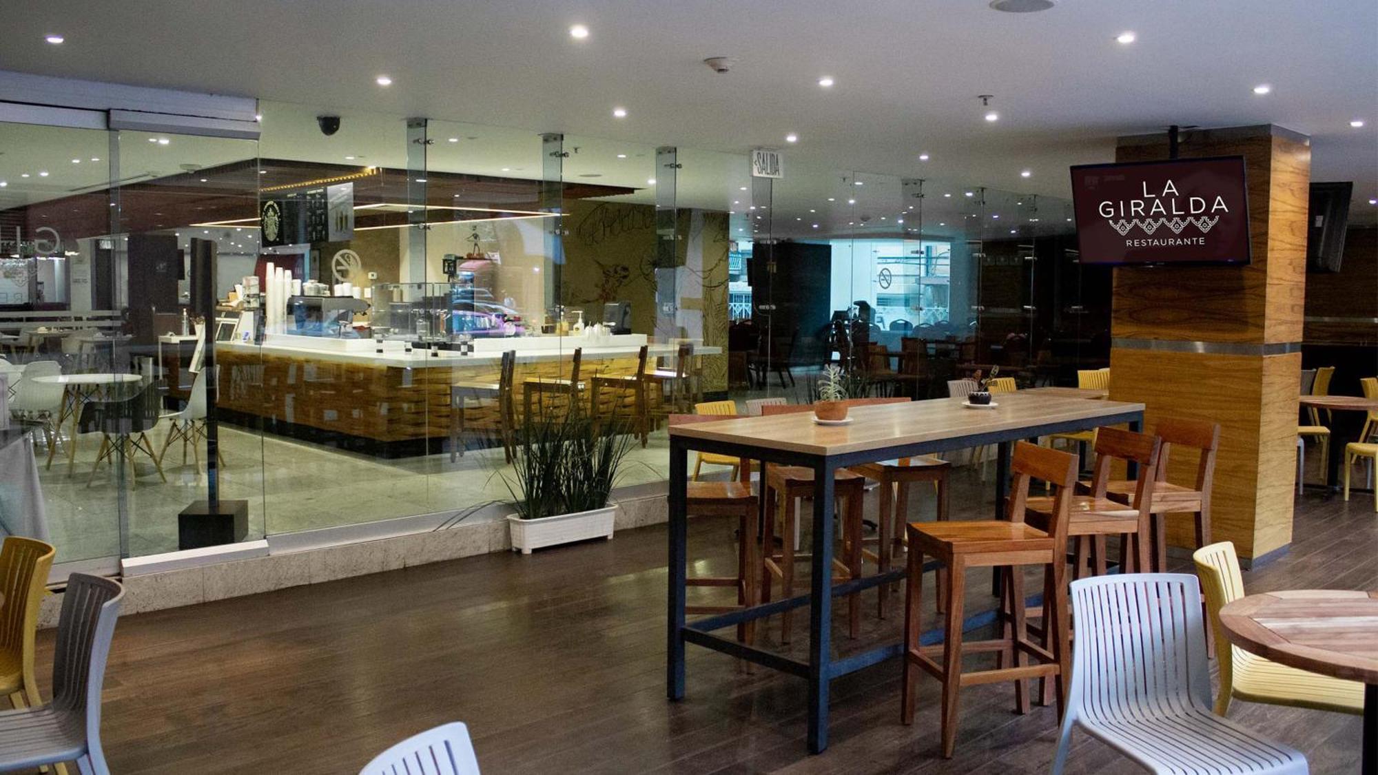 Holiday Inn Buenavista, an IHG Hotel Kota Meksiko Bagian luar foto